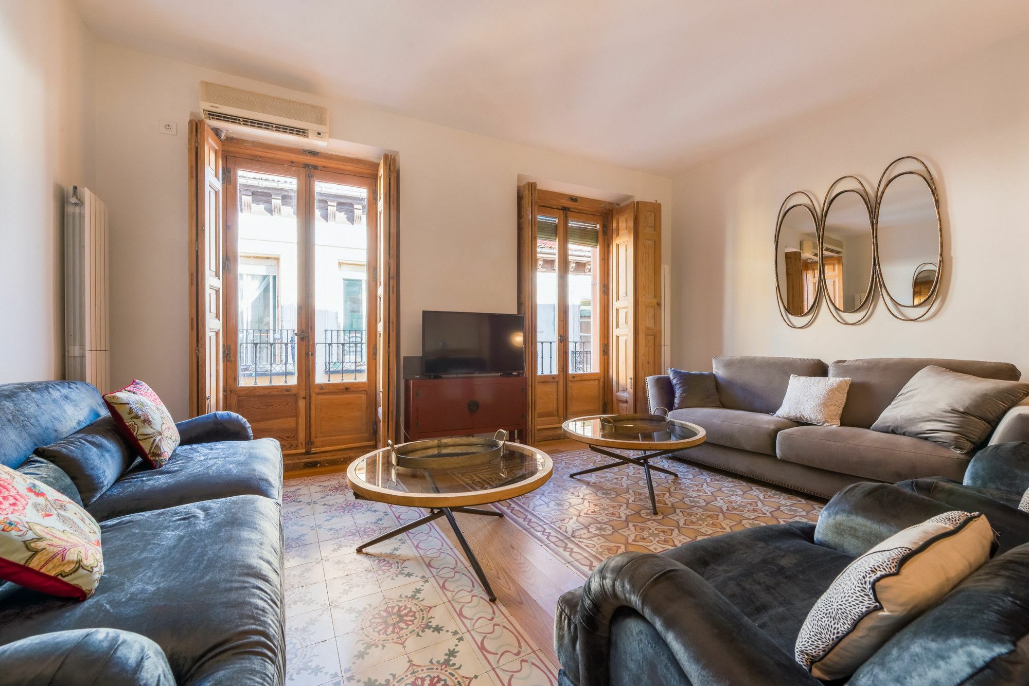 Apartamento Malasana-Gran Via Madrid Bagian luar foto